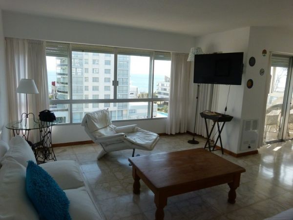 Cómodo departamento a pasitos del mar