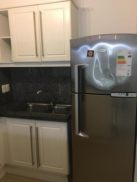 Amplio apartamento de un dormitorio con todos los servicios, con entrega y financiacion en 48 ctas