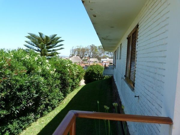 Muy linda casa a 100 metros de la mejor Playa de Punta del Este.