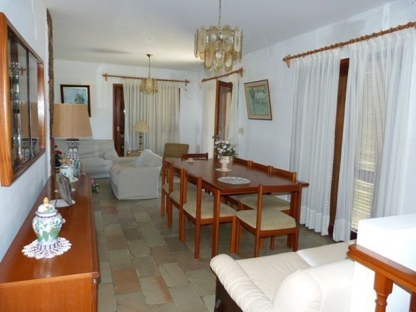 Muy linda casa a 100 metros de la mejor Playa de Punta del Este.