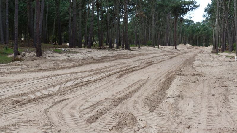 Fraccionamiento en Pinares, Parque Burnett, parada 35. Terrenos de 1.000  y 1.200 m2.