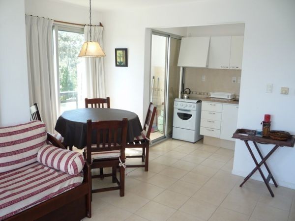 Lindo departamento de un dormitorio para alquilar en Av. Roosevelt.