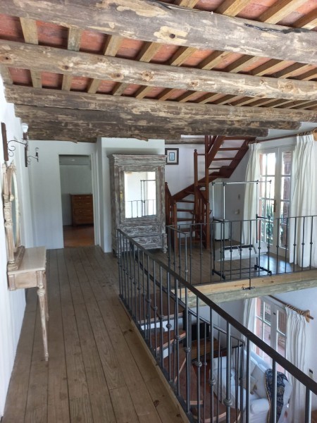 Casa de ambientes amplios en alquiler en Montoya, La Barra. Ideal para dos familias.