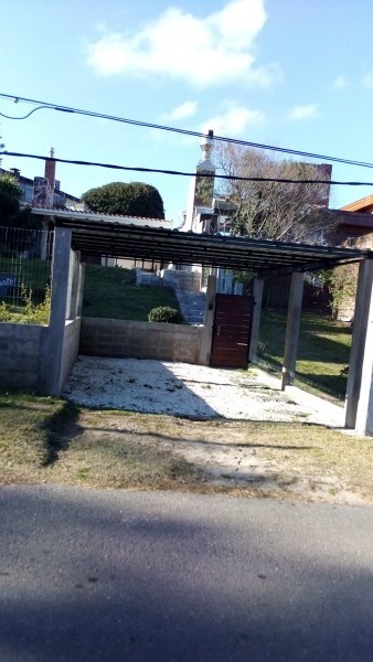 Casa en impecable estado para alquilar a pasos del mar.