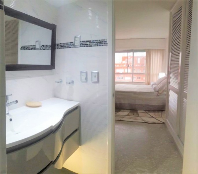 Depto de 3 dorm en Torre clasica de Peninsula en alquiler