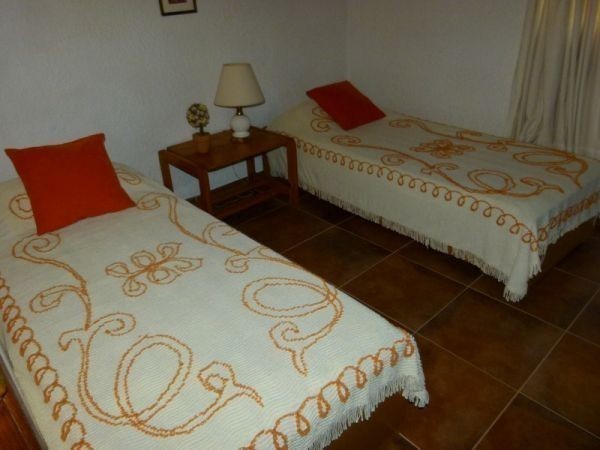Cabaña en alquiler en impecable estado en Barrio Cantegril.