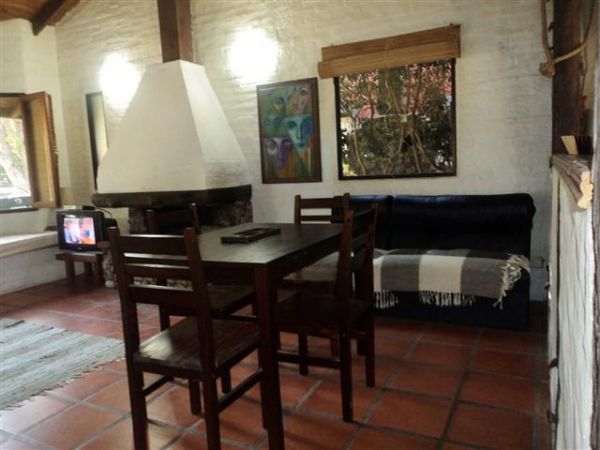 Pintoresca casa con jardín