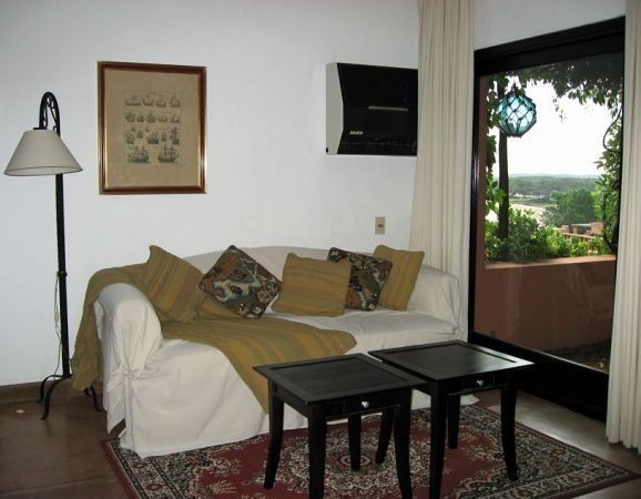 Excelente! Loft reciclado en el complejo Marina del Este.