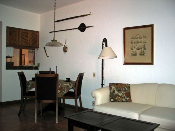 Excelente! Loft reciclado en el complejo Marina del Este.