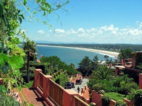 Excelente! Loft reciclado en el complejo Marina del Este.