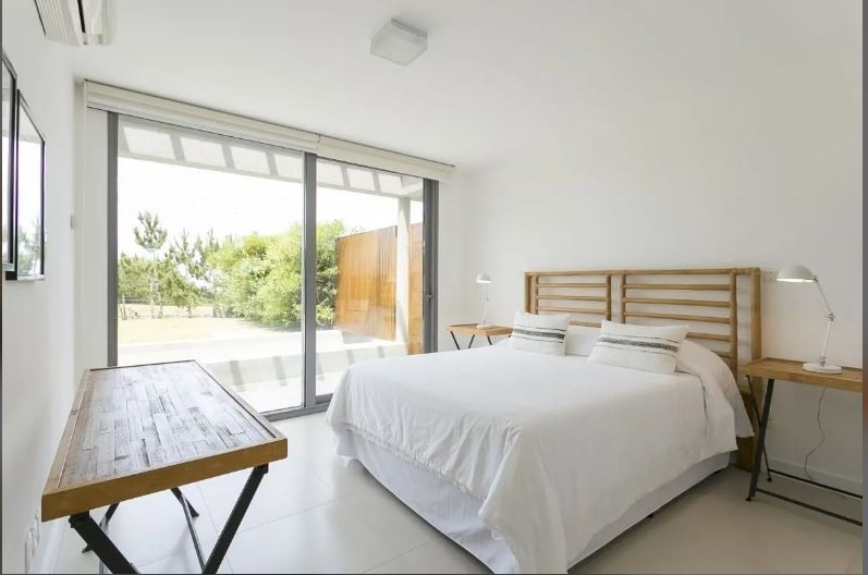 Venta de edificio Altamar de reciente construcción con una de las mejores vistas de Punta del Este