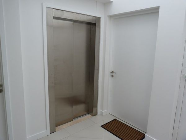 Venta de edificio Altamar de reciente construcción con una de las mejores vistas de Punta del Este