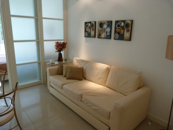 Muy lindo monoambiente con terraza con todos los servicios