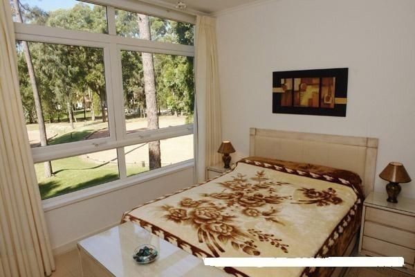 Muy lindo monoambiente con terraza con todos los servicios