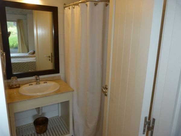 Espectacular casa sobre la ladera del Cerro Pan de Azúcar, con vistas al Mar y a las Sierras.