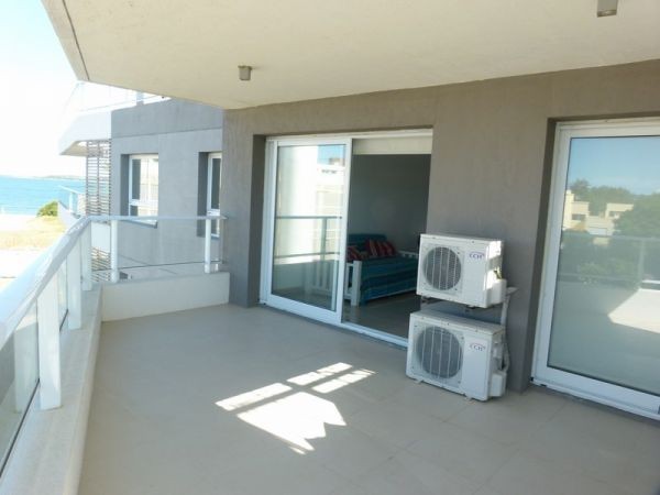 Departamento Pent House de 1 dormitorio con parrillero propio y jacuzzi, playa Mansa, Punta del Este