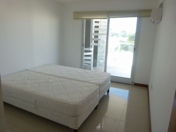 Departamento Pent House de 1 dormitorio con parrillero propio y jacuzzi, playa Mansa, Punta del Este