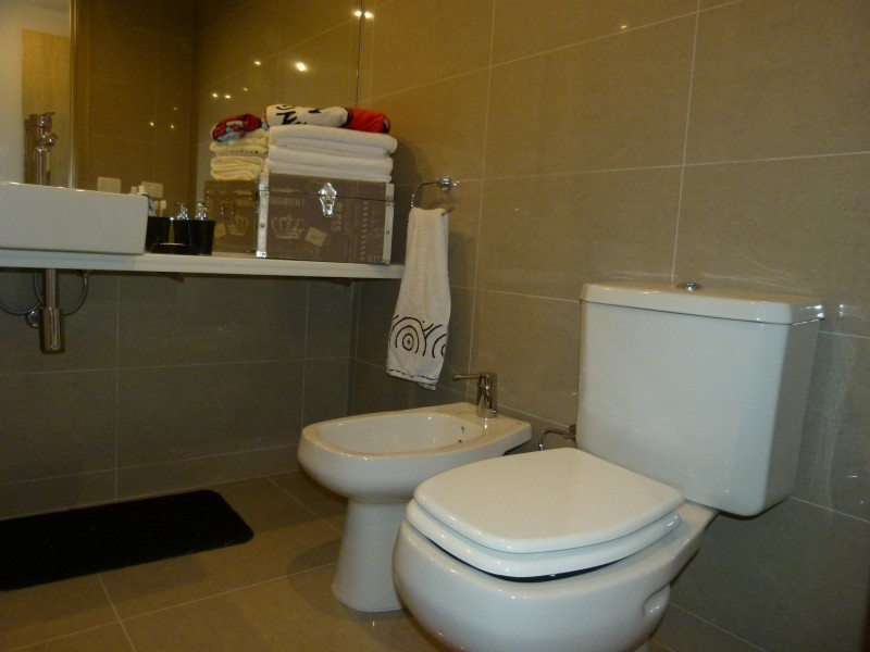 Departamento de un dormitorio y medio en edificio con amenities