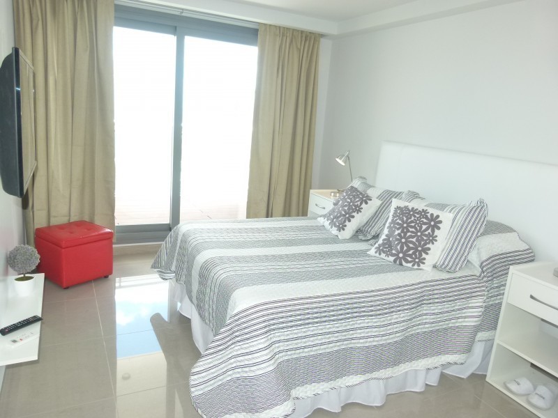 Departamento de un dormitorio y medio en edificio con amenities