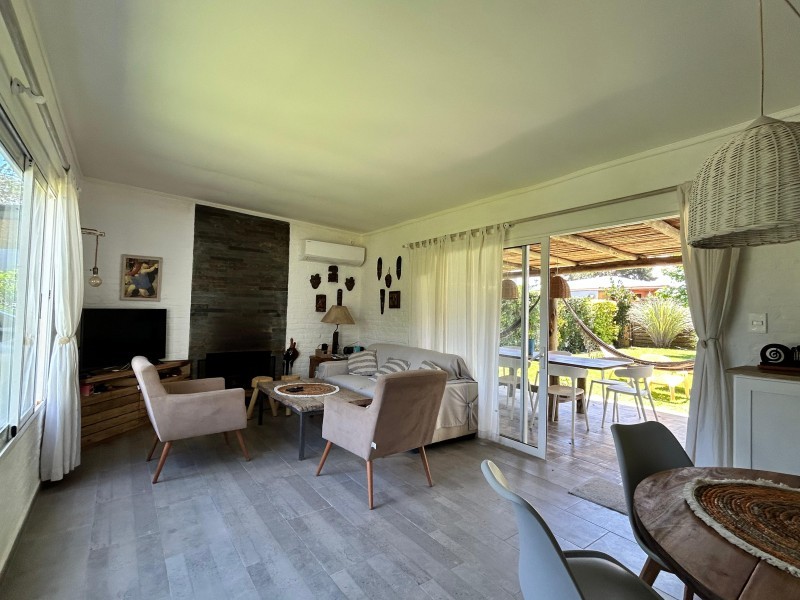 Simpatica casa en alquiler en la zona de El tesoro