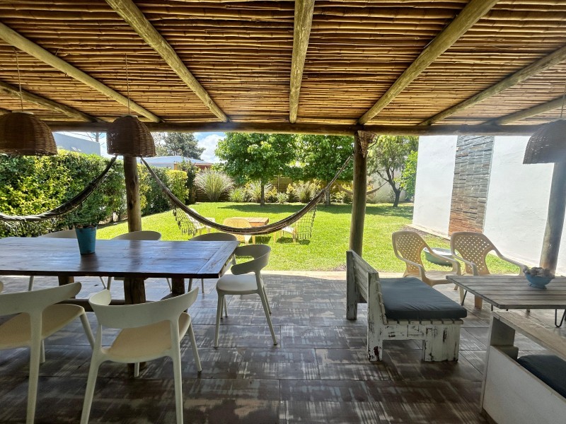 Simpatica casa en alquiler en la zona de El tesoro