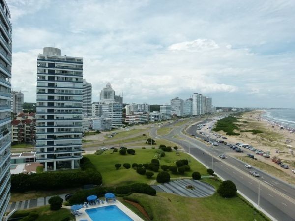 Departamento en venta en edificio Estrella de Mar, Punta del Este