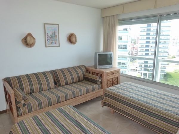 Departamento en venta en edificio Estrella de Mar, Punta del Este