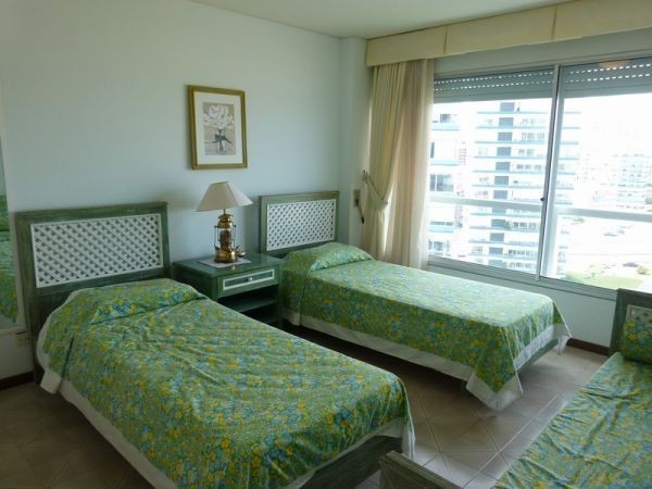 Departamento en venta en edificio Estrella de Mar, Punta del Este
