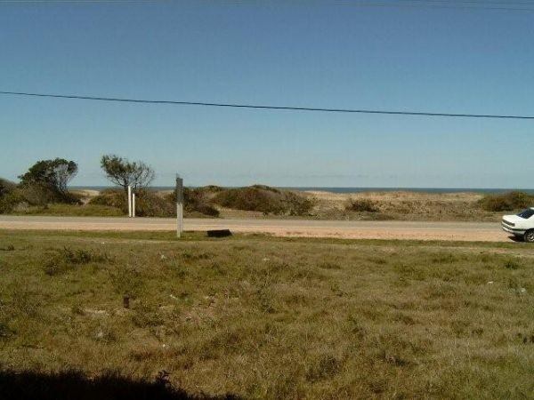 Terreno en venta en Balneario Buenos Aires.