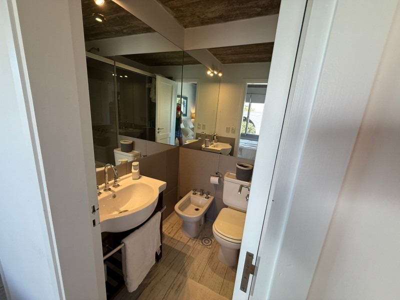 Departamento en alquiler y venta en La Barra de la ruta al mar.