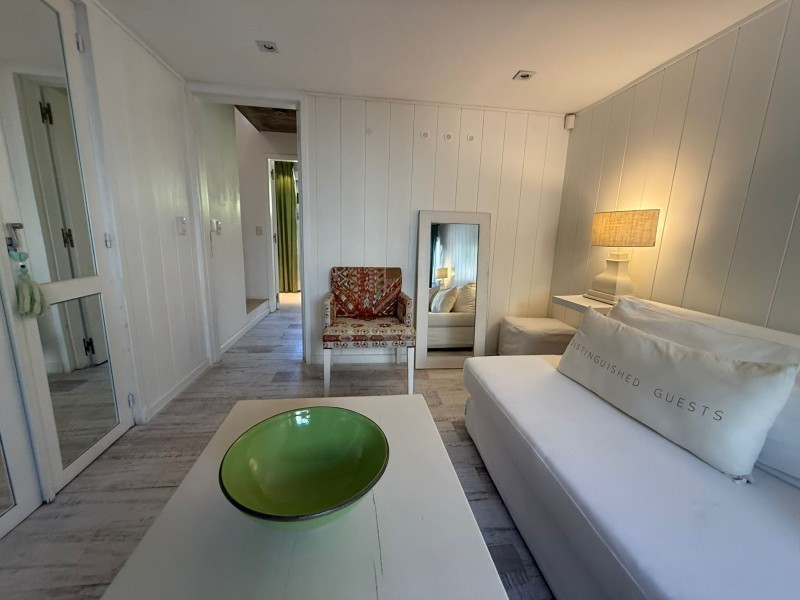 Departamento en alquiler y venta en La Barra de la ruta al mar.