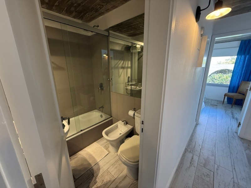 Departamento en alquiler y venta en La Barra de la ruta al mar.