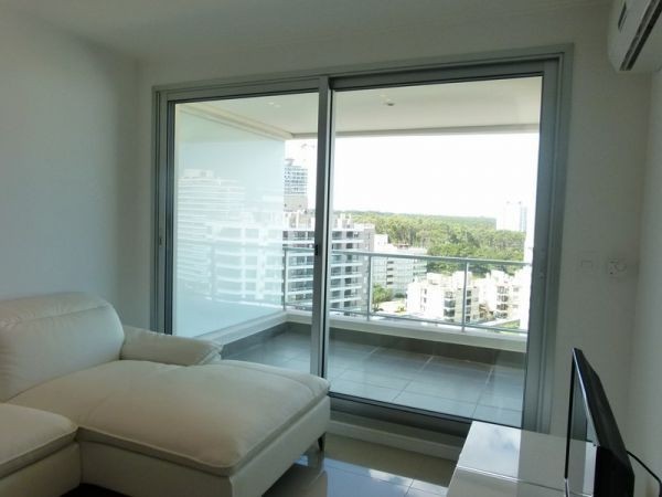 Torre Wind Tower, departamento nuevo 2 dorm con vistas a Playa Brava.