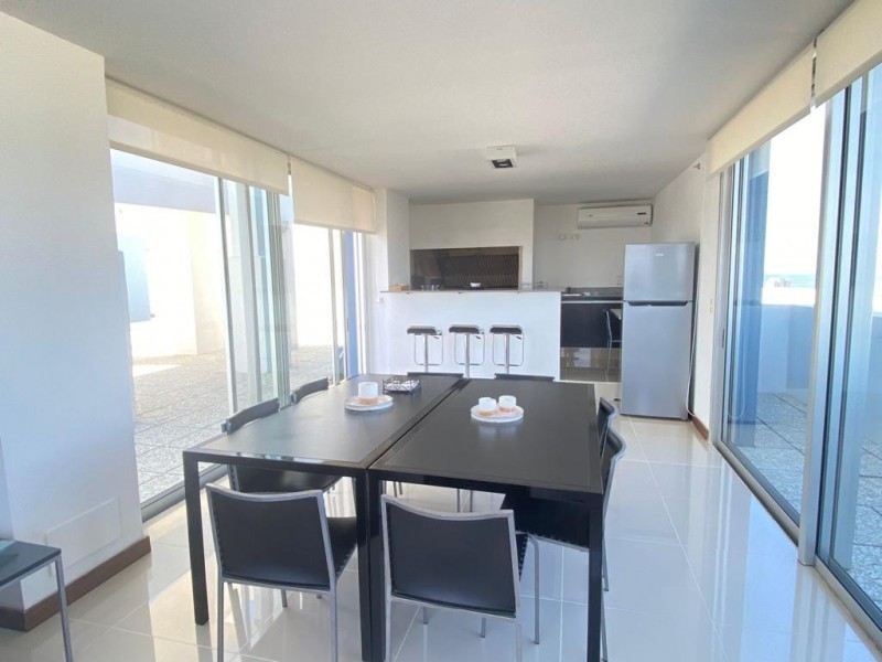 Forest Tower II, Excepcional Pent house para alquiler en Torre de categoría.