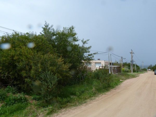 Muy buen terreno en la zona de las grutas con excelente vista al mar