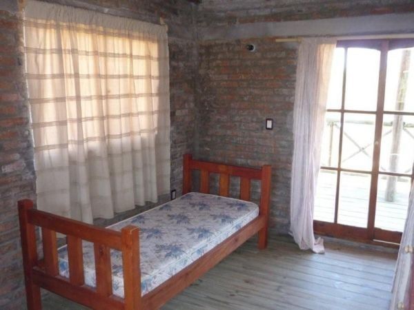 Casa en alquiler en Balneario Buenos Aires.