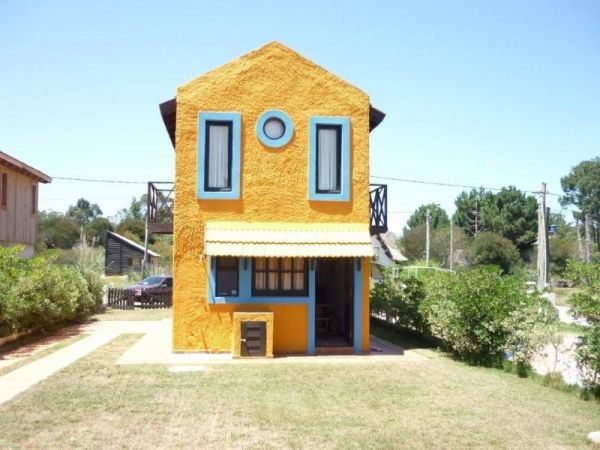 Bonita casa a dos cuadras del mar.