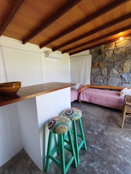 Casa en alquiler sobre Montoya, La Barra.