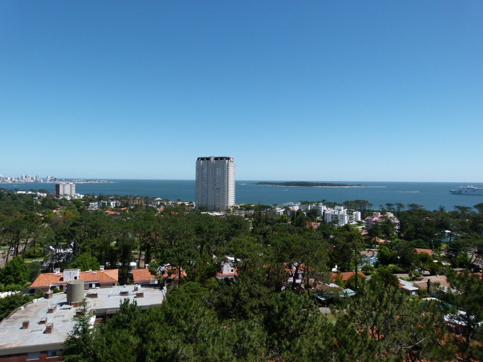 Departamento con increíbles vistas a toda la Bahía!