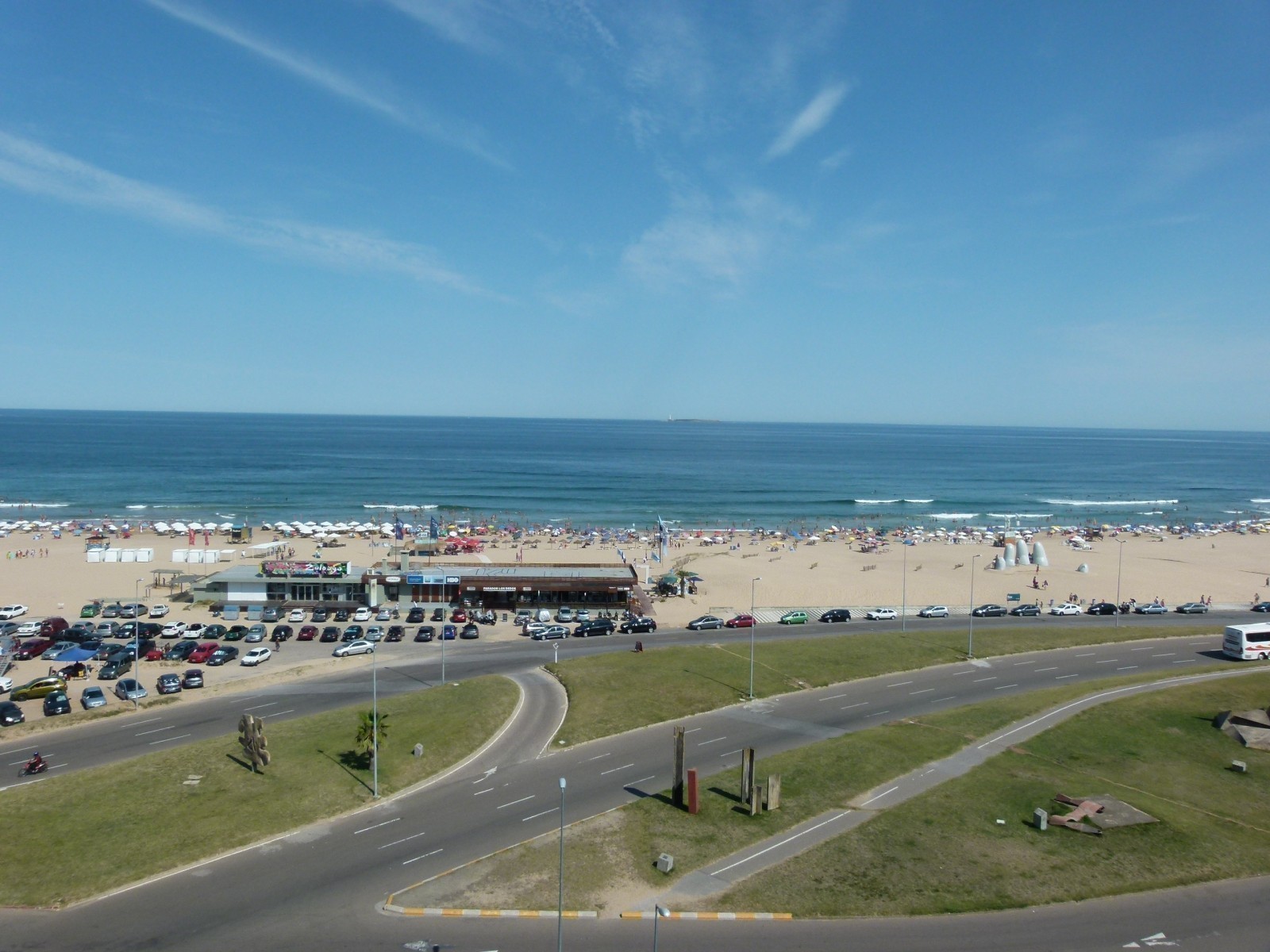 Departamento en alquiler frente a la Playa Brava