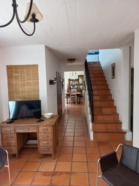 Casa en alquiler, excelente ubicación en el bosque de Montoya, La Barra con vista al mar.