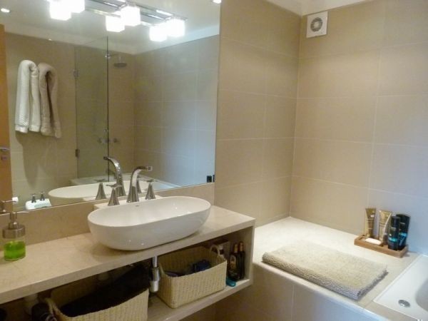 Moderno departamento en complejo de primera categoría frente a la brava