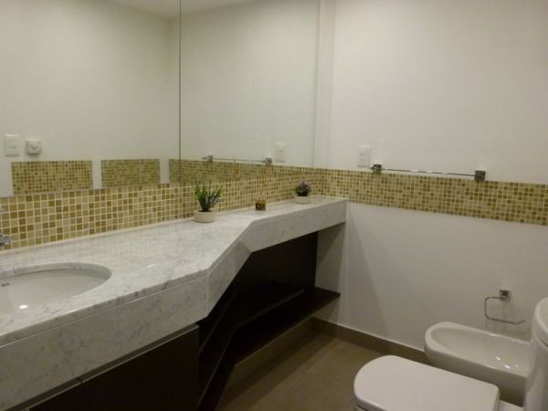 Hermoso departamento para alquiler en Torre de primel nivel.