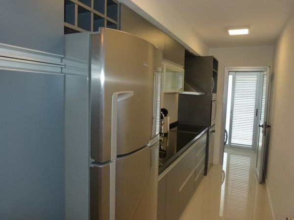 Hermoso departamento para alquiler en Torre de primel nivel.