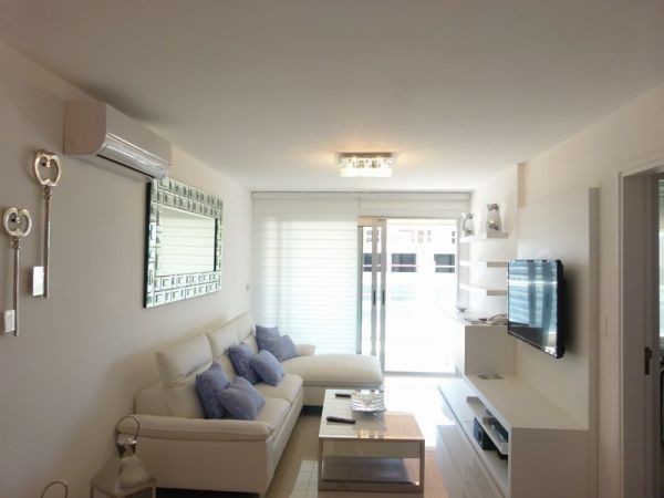 Hermoso departamento para alquiler en Torre de primel nivel.
