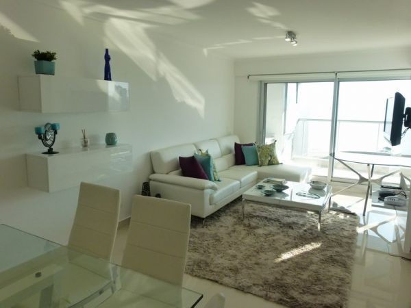 Excepcional departamento para alquilar en Torre de categoría.