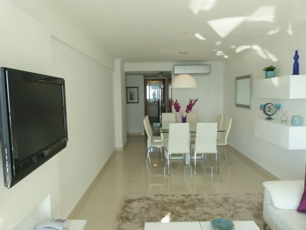 Excepcional departamento para alquilar en Torre de categoría.