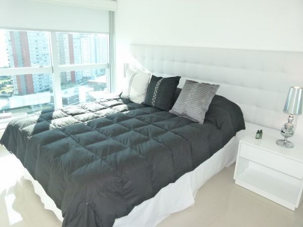 Excepcional departamento para alquilar en Torre de categoría.