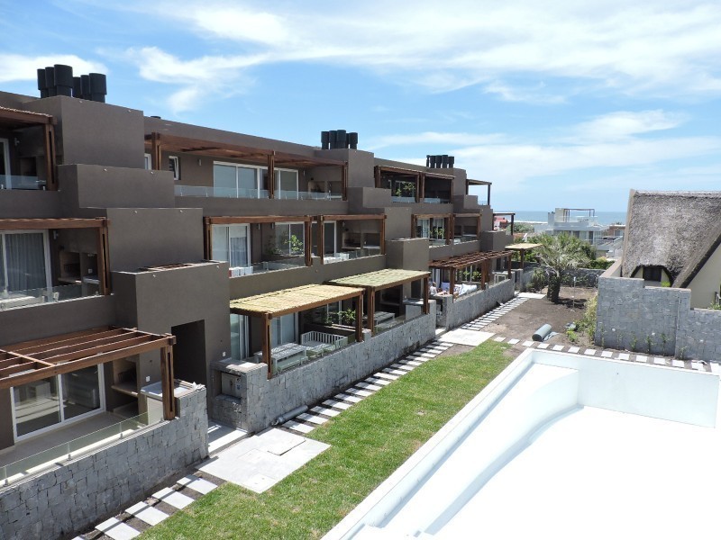 Departamento a la venta de la ruta al mar en Manantiales 