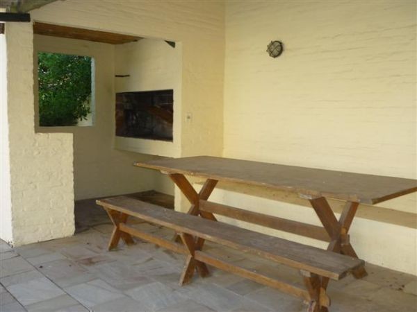 Importante casa en alquiler en La Barra de la ruta al mar.